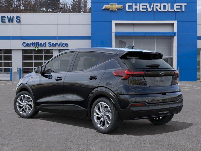 2027 Chevrolet Bolt LT FWD