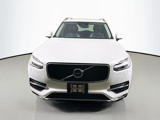 2017 Volvo XC90 T6 Momentum