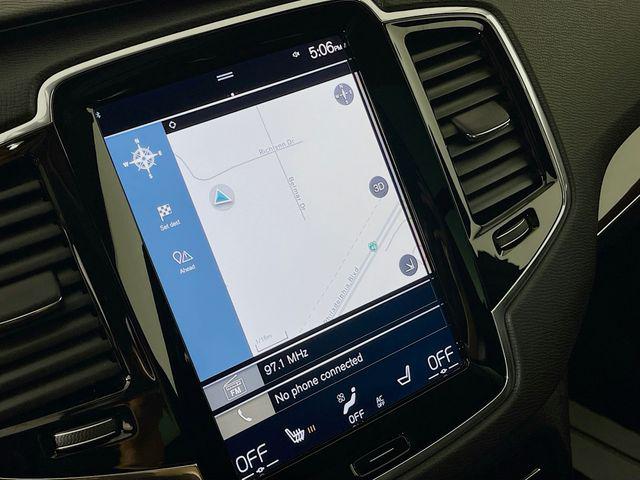 2017 Volvo XC90 T6 Momentum