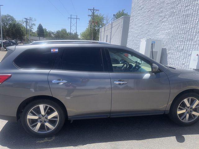 2015 Nissan Pathfinder S