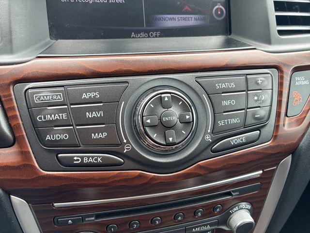 2017 Nissan Pathfinder Platinum