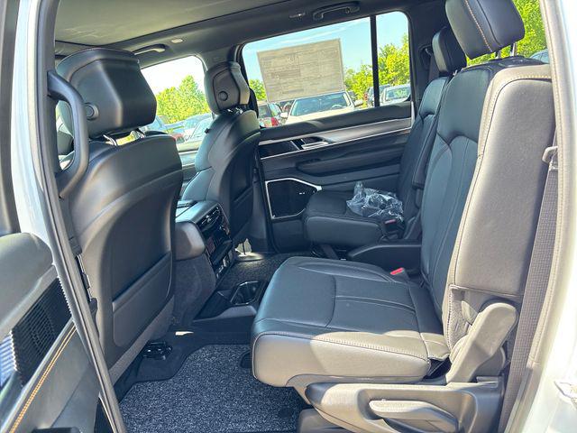 2026 Jeep Grand Wagoneer 4x4