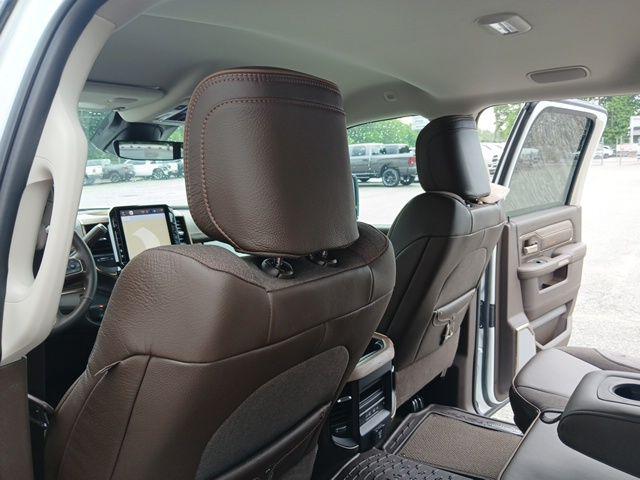 2026 Ram 3500 Limited Longhorn Crew Cab 4x4 8' Box