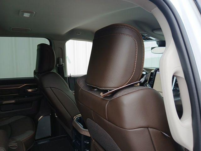 2026 Ram 3500 Limited Longhorn Crew Cab 4x4 8' Box