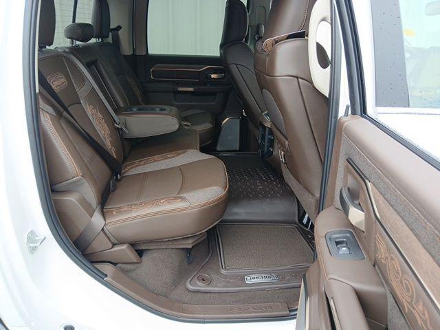 2026 Ram 3500 Limited Longhorn Crew Cab 4x4 8' Box