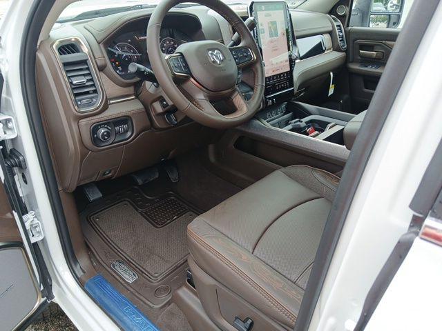 2026 Ram 3500 Limited Longhorn Crew Cab 4x4 8' Box