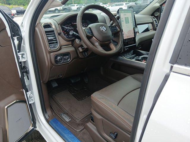 2026 Ram 3500 Limited Longhorn Crew Cab 4x4 8' Box