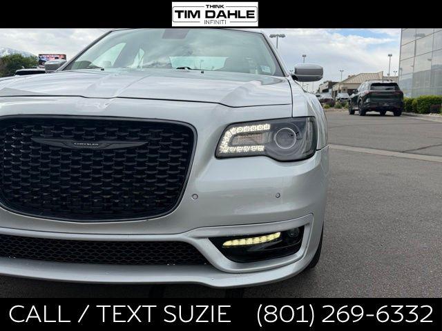 2022 Chrysler 300 Touring-L AWD