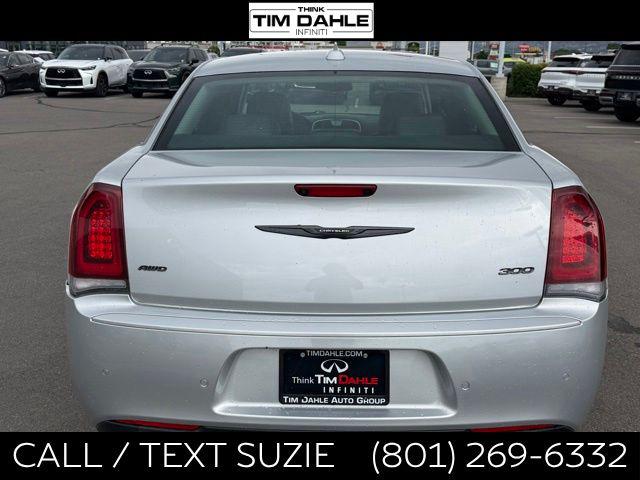 2022 Chrysler 300 Touring-L AWD