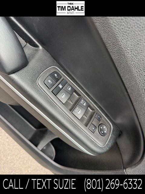 2022 Chrysler 300 Touring-L AWD