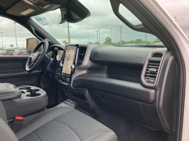2026 Ram 3500 Tradesman Crew Cab 4x4 8' Box