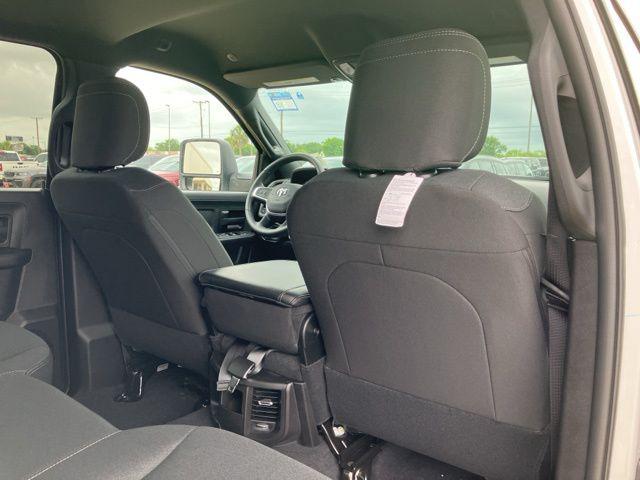 2026 Ram 3500 Tradesman Crew Cab 4x4 8' Box