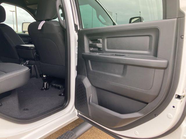 2026 Ram 3500 Tradesman Crew Cab 4x4 8' Box