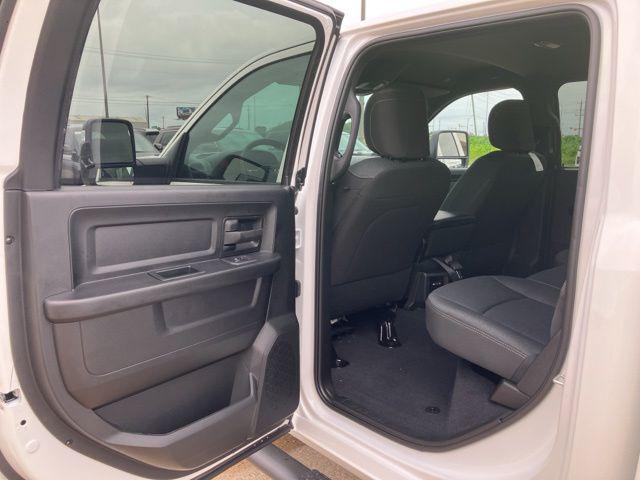 2026 Ram 3500 Tradesman Crew Cab 4x4 8' Box