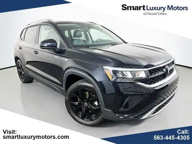 2023 Volkswagen Taos 1.5T SE for sale in Davenport, IA