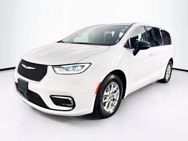 2024 Chrysler Pacifica Touring L for sale in Albany, NY