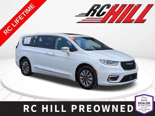 2022 Chrysler Pacifica Hybrid Limited for sale in Deland, FL