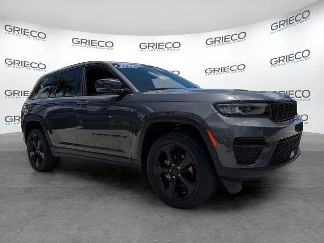 2022 Jeep Grand Cherokee Altitude 4x2 for sale in Delray Beach, FL