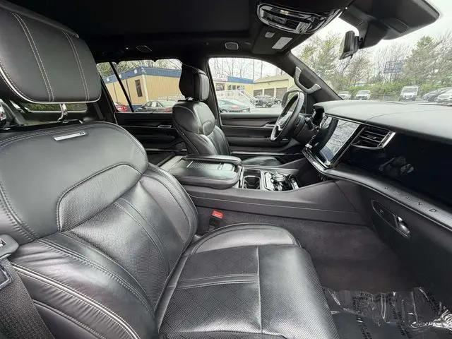 2024 Jeep Grand Wagoneer L Series II 4x4