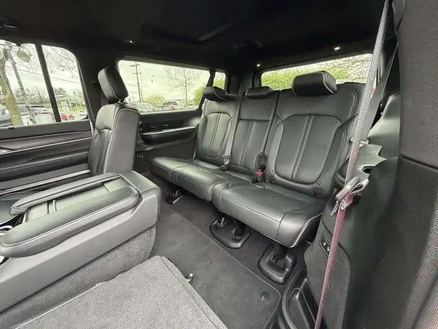 2024 Jeep Grand Wagoneer L Series II 4x4