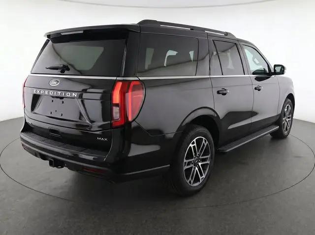 2025 Ford Expedition Active MAX