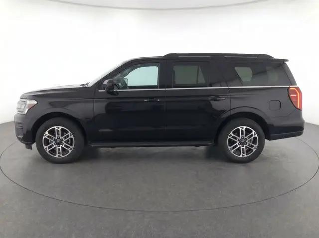 2025 Ford Expedition Active MAX