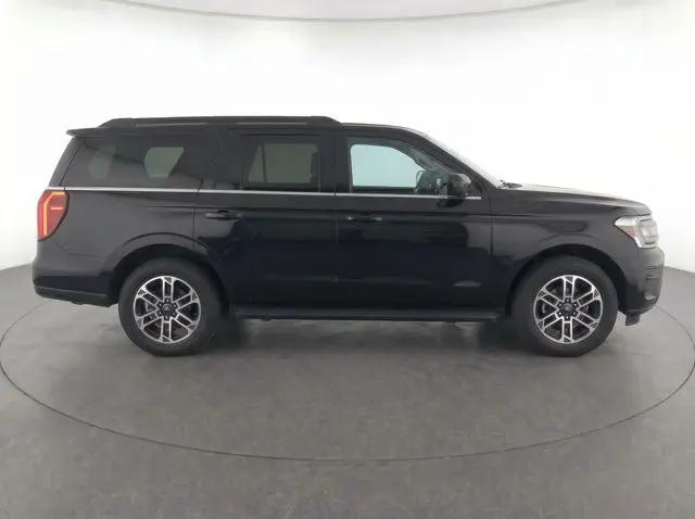 2025 Ford Expedition Active MAX