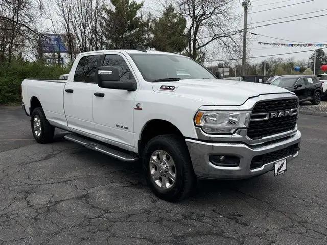 2024 Ram 3500 Big Horn Crew Cab 4x4 8' Box