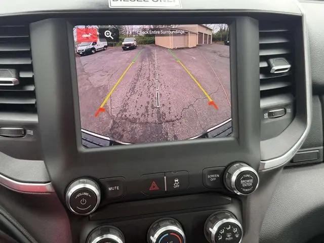 2024 Ram 3500 Big Horn Crew Cab 4x4 8' Box