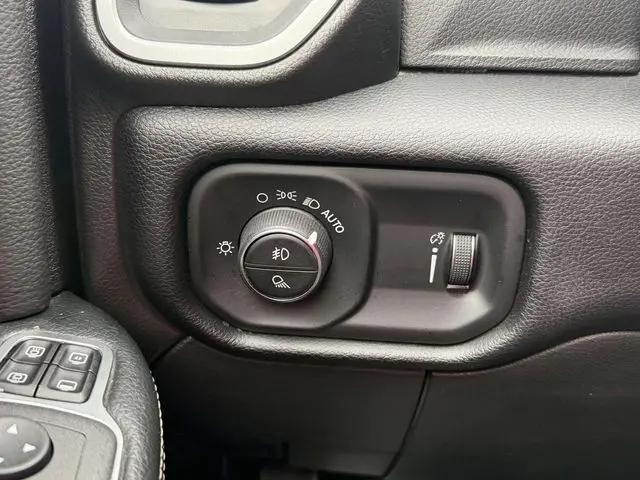 2024 Ram 3500 Big Horn Crew Cab 4x4 8' Box