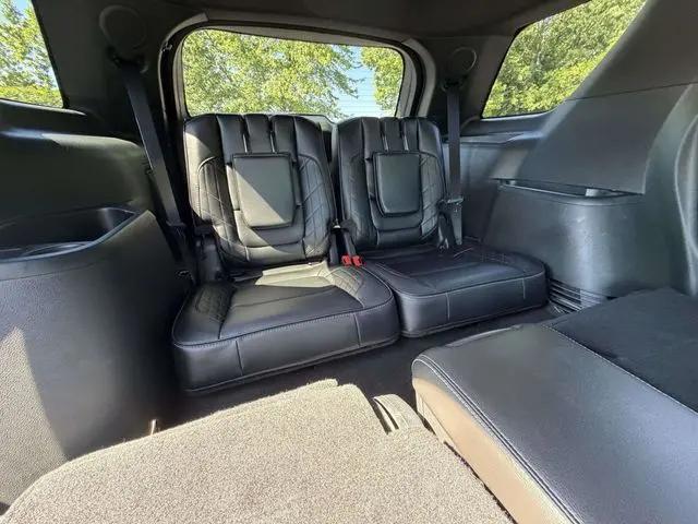 2019 Ford Explorer Platinum