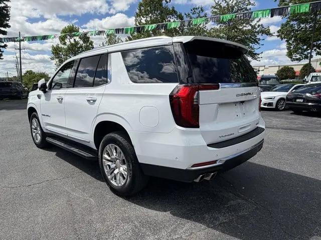 2025 GMC Yukon 4WD Denali