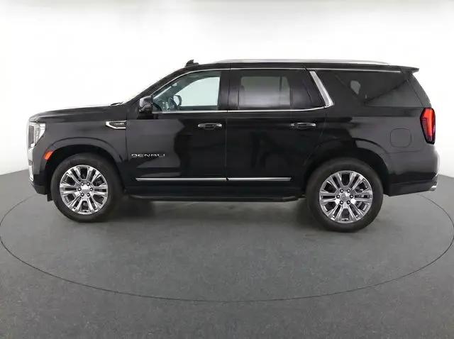 2025 GMC Yukon 4WD Denali