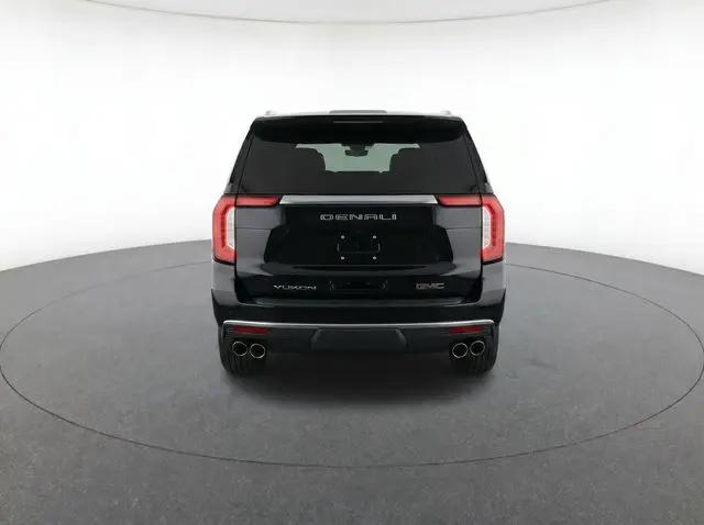 2025 GMC Yukon 4WD Denali