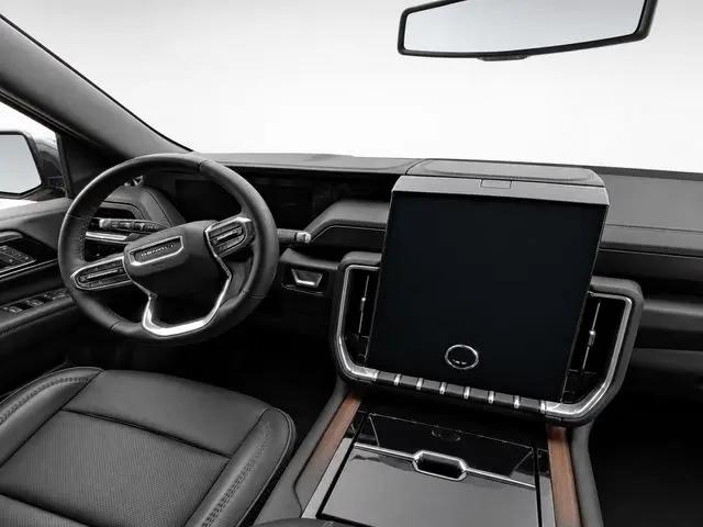 2025 GMC Yukon 4WD Denali