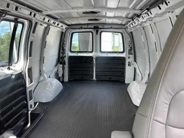 2026 GMC Savana Cargo 2500 Regular Wheelbase, Work Van, RWD