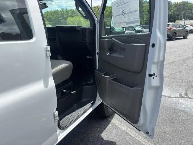 2026 GMC Savana Cargo 2500 Regular Wheelbase, Work Van, RWD