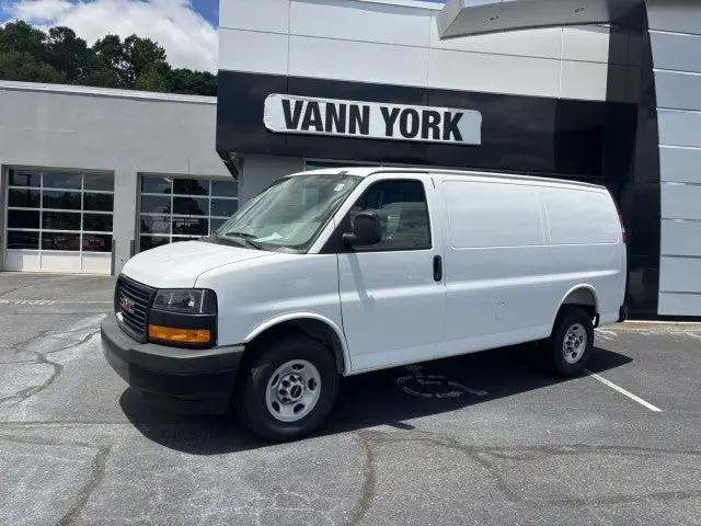 2026 GMC Savana Cargo 2500 Regular Wheelbase, Work Van, RWD