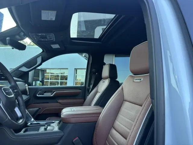 2026 GMC Sierra 2500HD Crew Cab, Standard Bed, Denali Ultimate, 4WD
