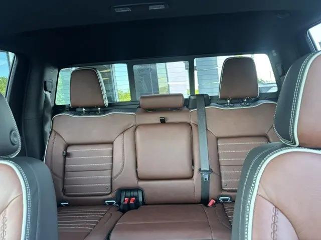 2026 GMC Sierra 2500HD Crew Cab, Standard Bed, Denali Ultimate, 4WD