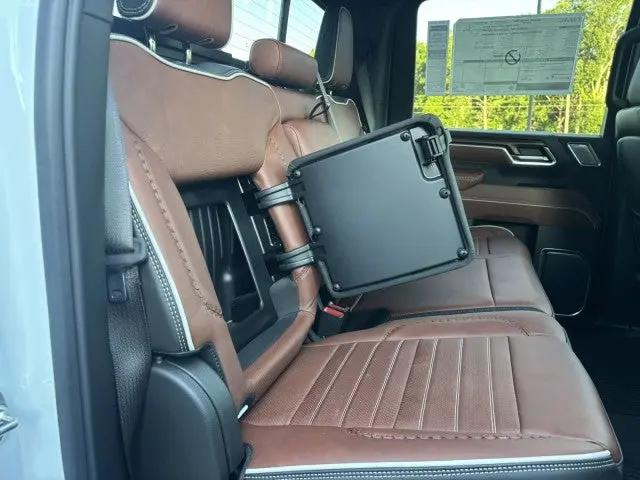 2026 GMC Sierra 2500HD Crew Cab, Standard Bed, Denali Ultimate, 4WD