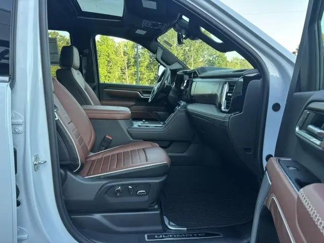 2026 GMC Sierra 2500HD Crew Cab, Standard Bed, Denali Ultimate, 4WD