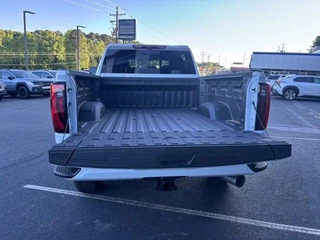 2026 GMC Sierra 2500HD Crew Cab, Standard Bed, Denali Ultimate, 4WD