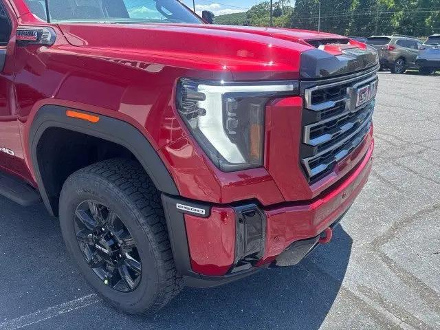 2026 GMC Sierra 2500HD Crew Cab, Standard Bed, AT4, 4WD