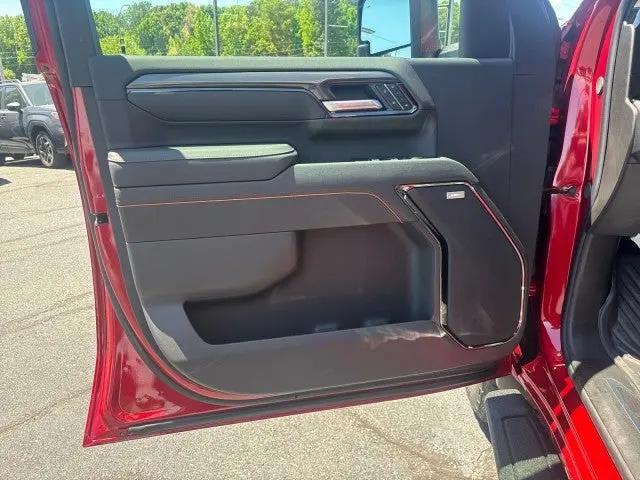 2026 GMC Sierra 2500HD Crew Cab, Standard Bed, AT4, 4WD