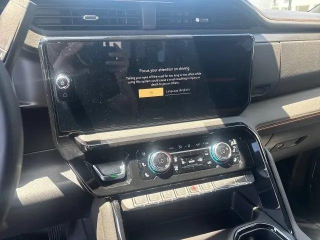 2026 GMC Sierra 2500HD Crew Cab, Standard Bed, AT4, 4WD
