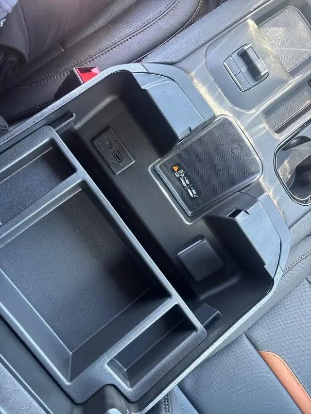 2026 GMC Sierra 2500HD Crew Cab, Standard Bed, AT4, 4WD