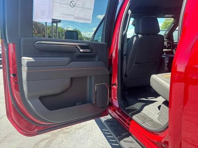 2026 GMC Sierra 2500HD Crew Cab, Standard Bed, AT4, 4WD