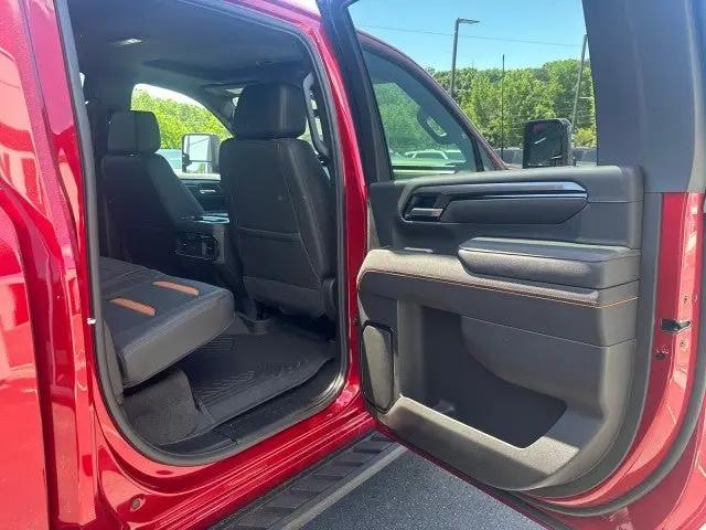 2026 GMC Sierra 2500HD Crew Cab, Standard Bed, AT4, 4WD