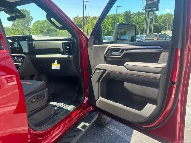 2026 GMC Sierra 2500HD Crew Cab, Standard Bed, AT4, 4WD
